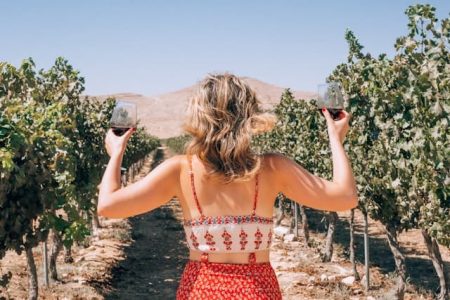 What To Wear To A Winery: Stunning Outfit Ideas