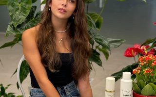 10 Date Night Hairstyles That Feel Pretty & Easy